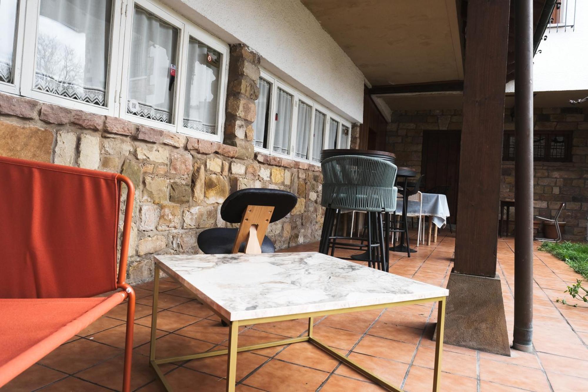 Posada La Estela De Barros Corrales De Buelna Exteriör bild